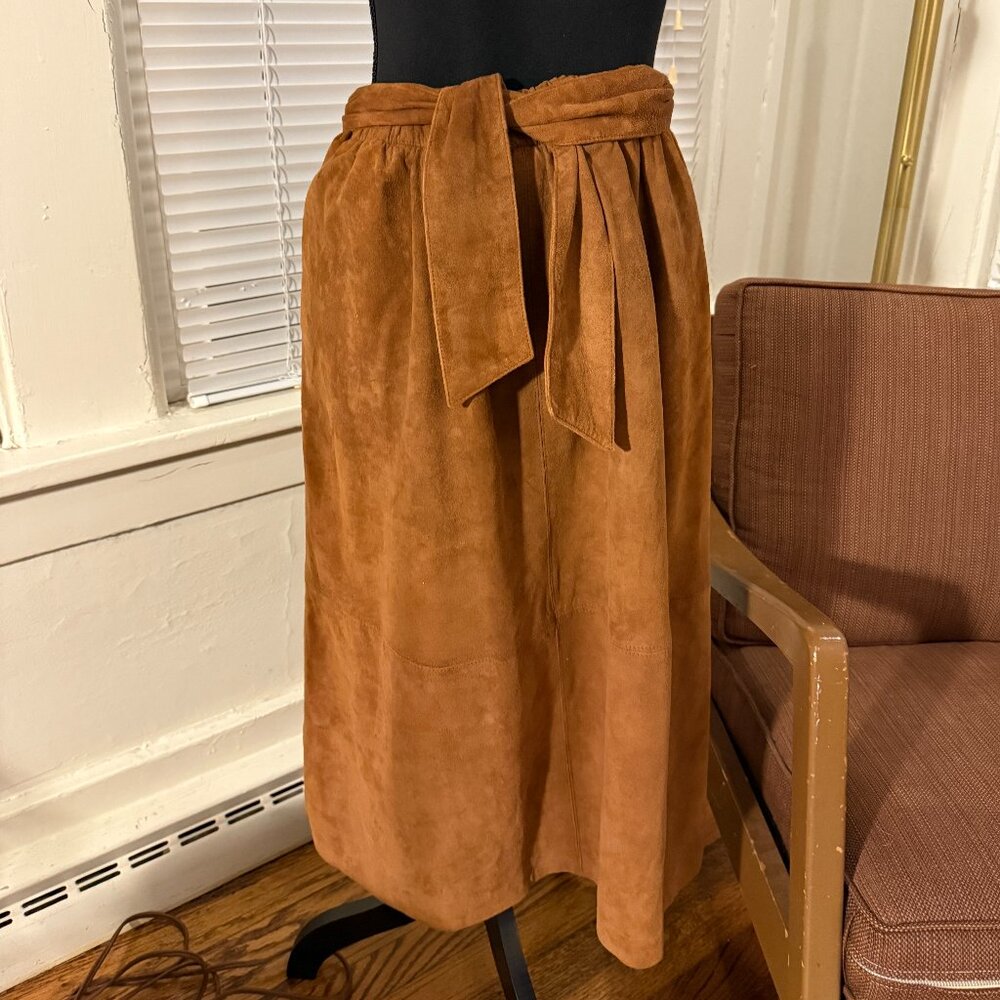 vintage bohemian suede tie front midi aline 80s brown skirt (very chloe!!!)